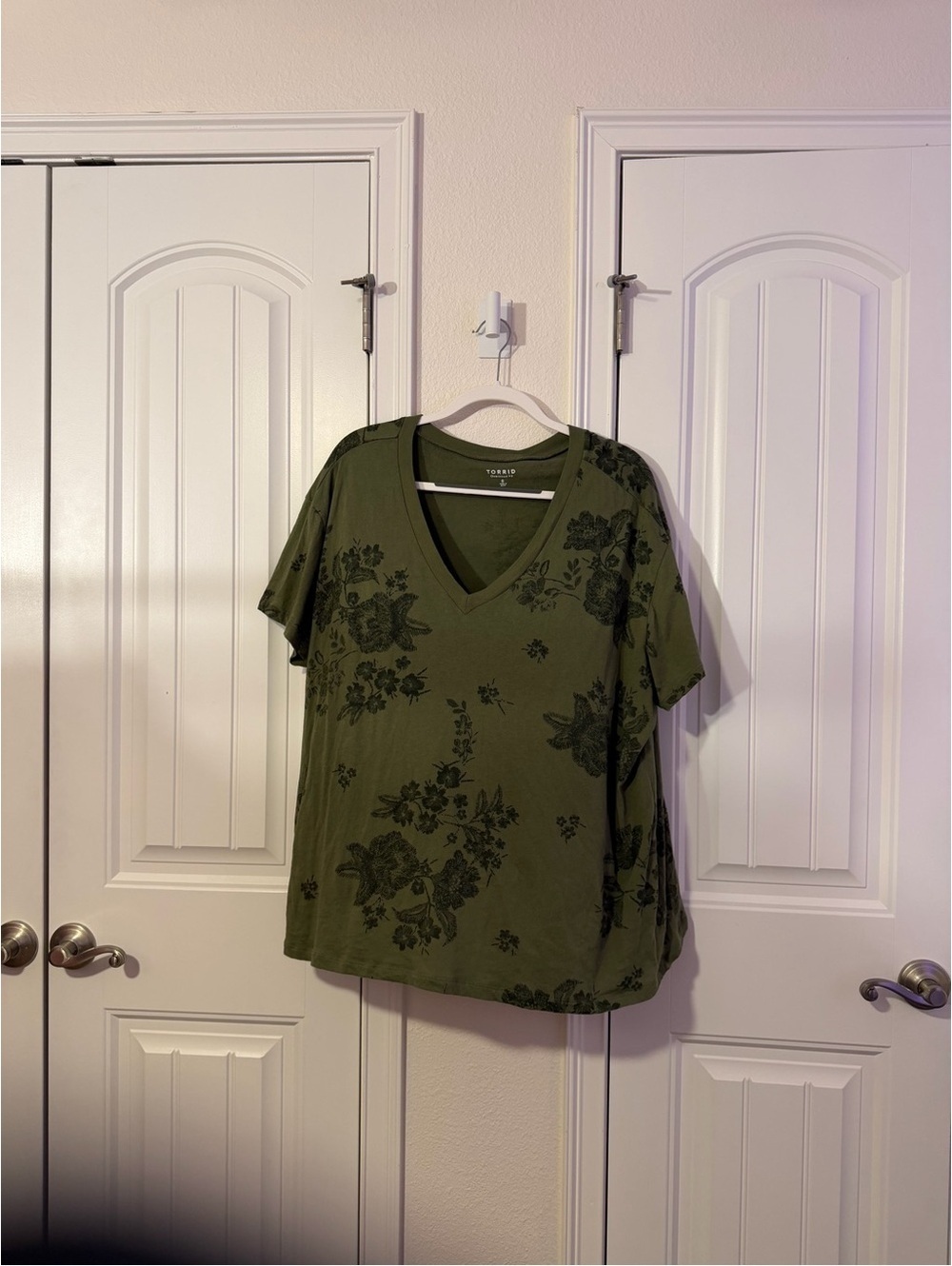 torrid Olive Green V‑Neck Tee with Black Floral Print